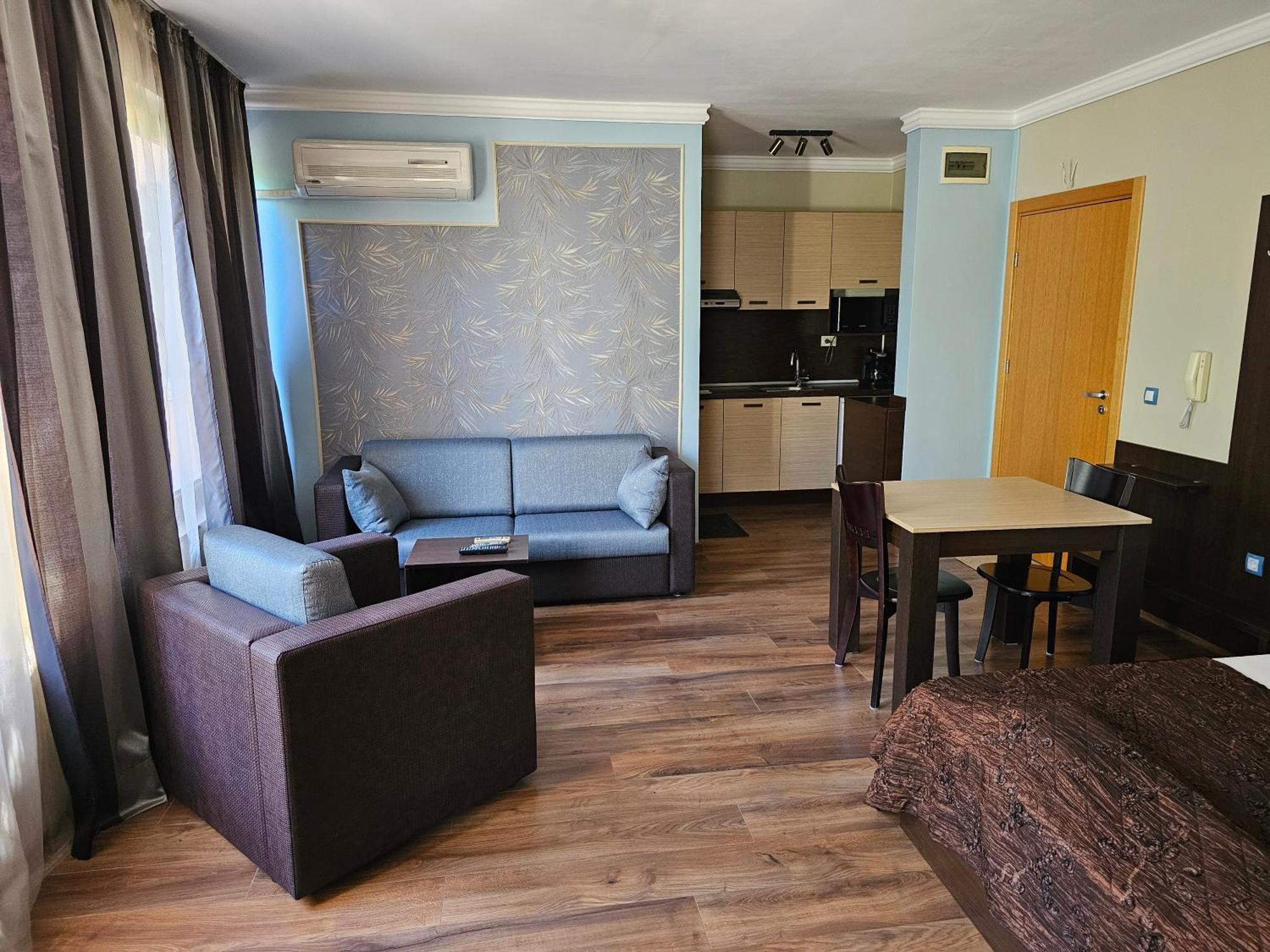 Cosy Studio 9 Святые Константин и Елена Экстерьер фото