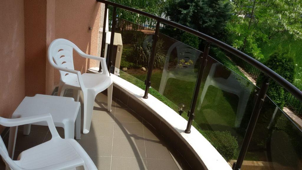 Cosy Studio 9 Святые Константин и Елена Экстерьер фото